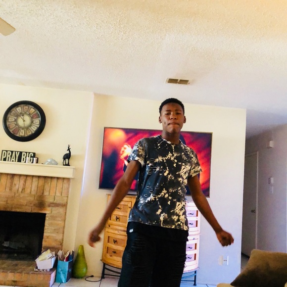 Meet your Posher, Shalona - Picture 1 of 1